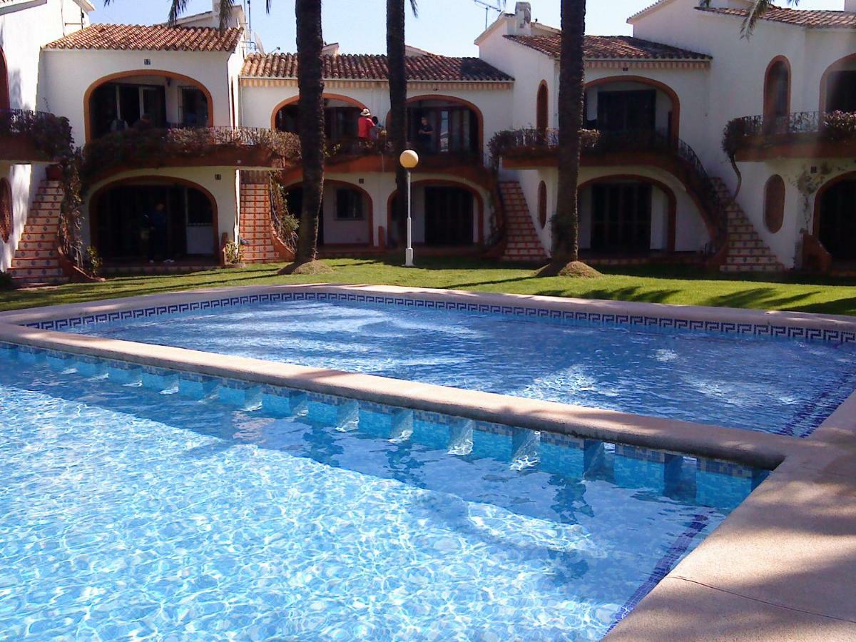 Residencial Cabanas デニア エクステリア 写真