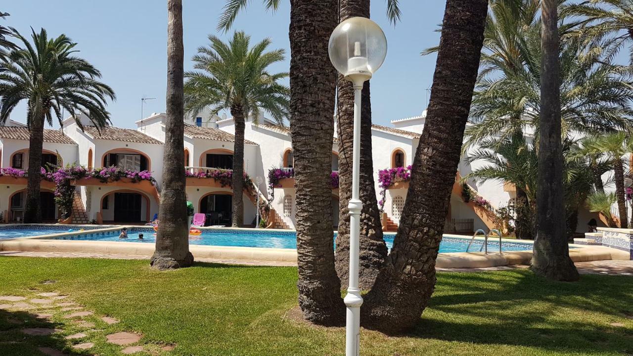 Residencial Cabanas デニア エクステリア 写真